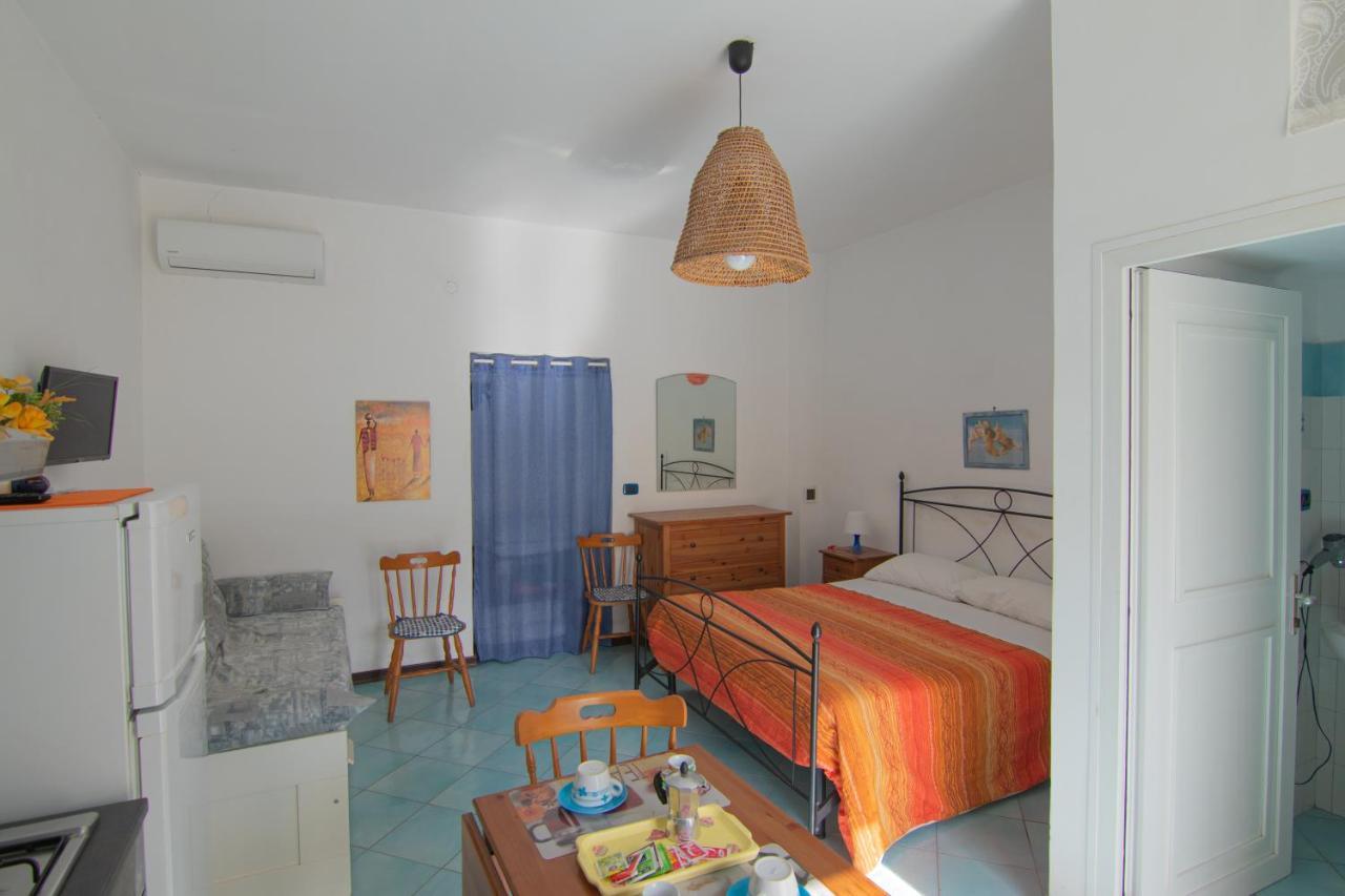 Ponza Holiday Homes - Santa Maria Ngoại thất bức ảnh